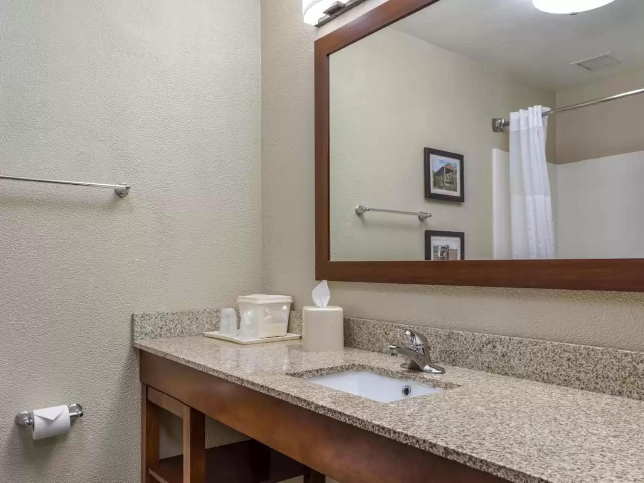 Comfort Inn Duncansville - Altoona Zewnętrze zdjęcie